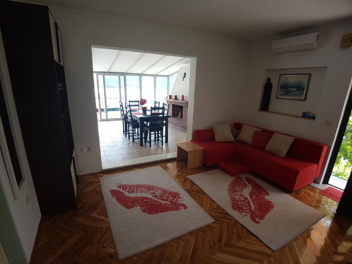 Apartments By The Sea Marina, Trogir - 14191 ภายนอก รูปภาพ